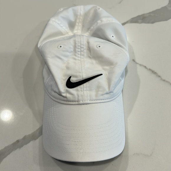 Nike Legacy Caps - Picture 6 of 10